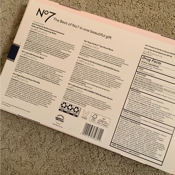No7 The Best Of No7 Collection NEW IN BOX Protect & Prevent Skincare & makeup - Picture 4 of 14